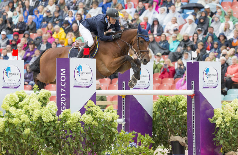 H&M ALL-IN (Kashmir van Schuttershof/Andiamo Z – naisseur: B. Huijbregts à NL-4891 PV Rijsbergen) et Peder Fredricson (SWE) (photo © FEI/Claes Jakobsson)