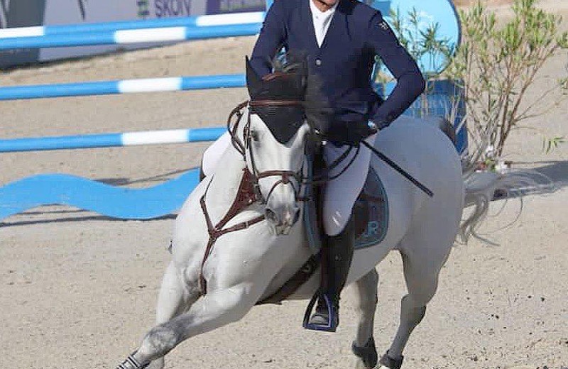 CASONOVA DE L’HERSE et François Mathy Jr. réalisent une belle performance à Vilamoura en se classant 2èmes de l’épreuve ranking1.45m (DR)