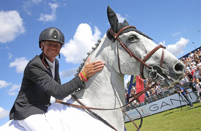 L'étalon appouvé à la monte par le SBS PAPILLON Z et Jérôme Guéry victorieux à Chantilly (picture (c) S. Grasso-LGCT)