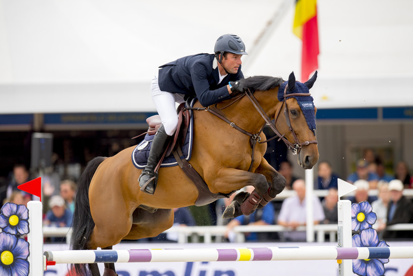 EDGARD DE PREFONTAINE (Contact vd Heffinck/Orlando – naisseur: F. Collart/Duquesne à B-7133 Buvrinnes) monté par Arnaud Doem. (photo (c) Paardenfotograaf)