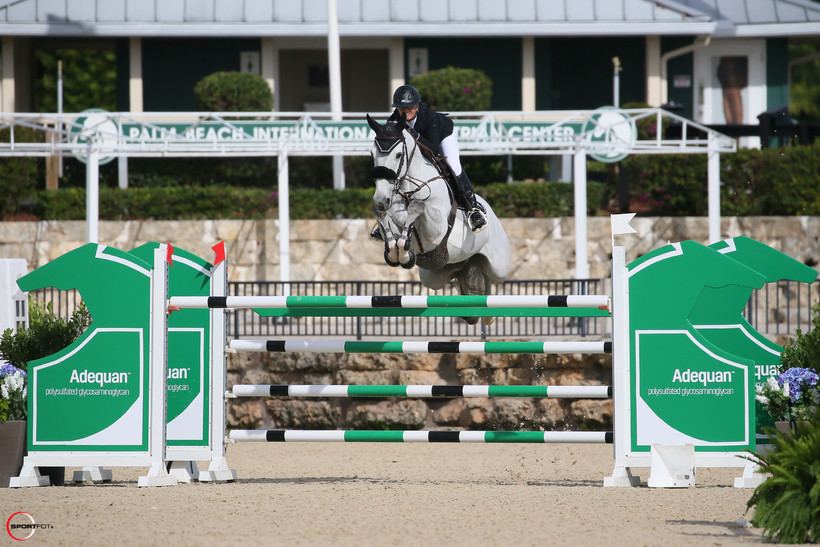 Erynn Ballard et Walter White, de son vrai nom FAYERBAL DU RONCHY (Baloubet du Rouet x Bon Ami) (Sportfot)